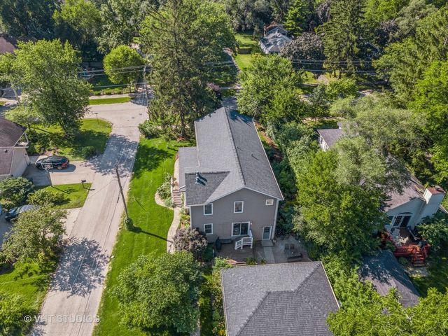 118 Waverly Road, Barrington, IL 60010