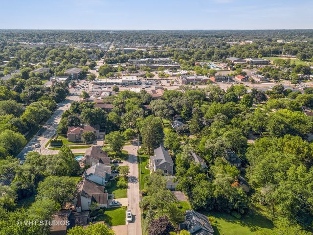 118 Waverly Road, Barrington, IL 60010