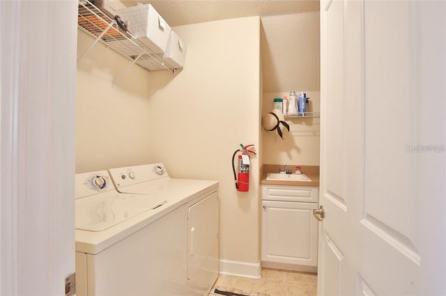 7919 ST SIMONS STREET, University Park, FL 34201