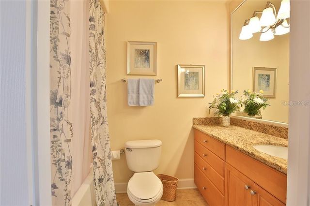7919 ST SIMONS STREET, University Park, FL 34201