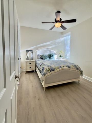 7919 ST SIMONS STREET, University Park, FL 34201