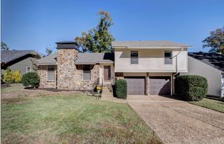 4 Markham Place Circle, Little Rock, AR 72211