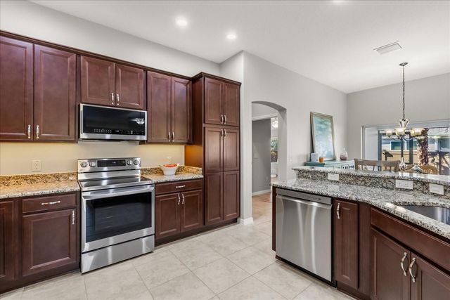 3283 WISE WAY, The Villages, FL 32163