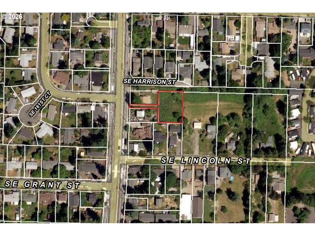 2006 Se 162ND Ave, Portland, OR 97233