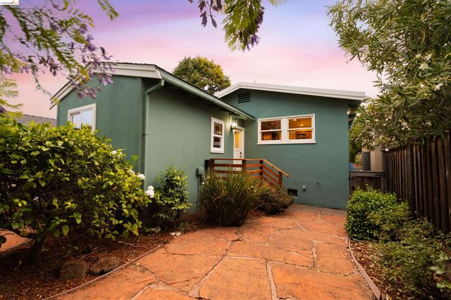 1009 Key Route Blvd, Albany, CA 94706