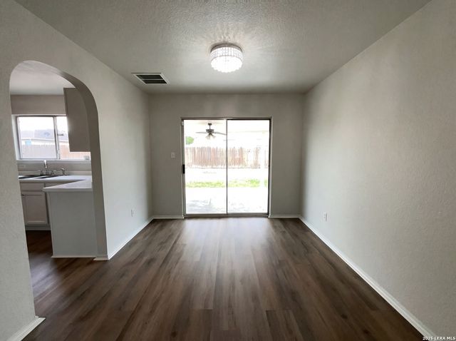 8807 Mesa, San Antonio, TX 78224