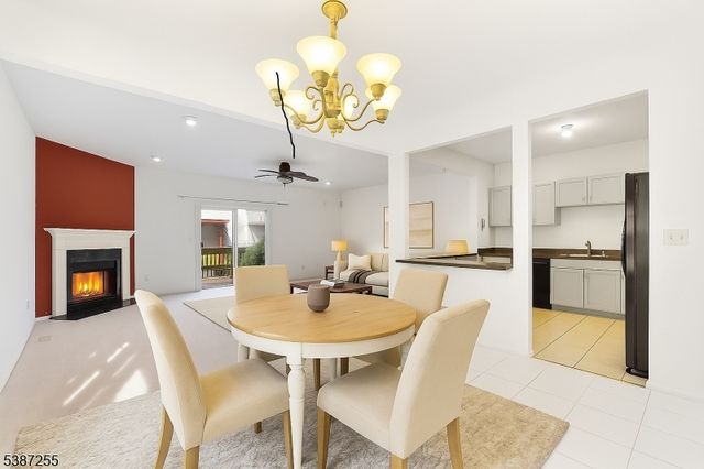 52 Wiley Ct, Parsippany-troy Hills Twp., NJ 07950