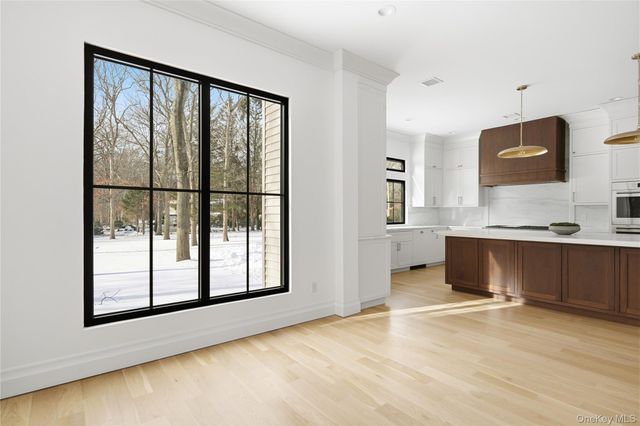 115 Weeks Drive, Dix Hills, NY 11746