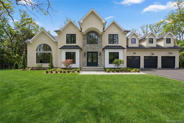 115 Weeks Drive, Dix Hills, NY 11746