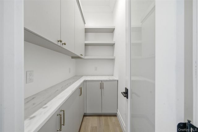 115 Weeks Drive, Dix Hills, NY 11746