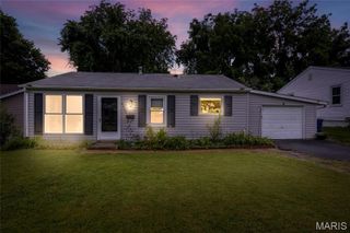 2662 Bonniebrook Drive, Maryland Heights, MO 63043