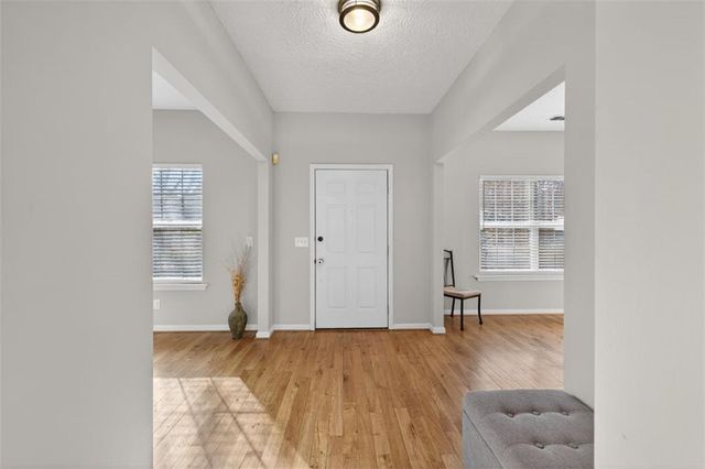 9865 Lauren Hall Court, Alpharetta, GA 30022