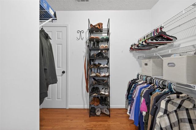 9865 Lauren Hall Court, Alpharetta, GA 30022