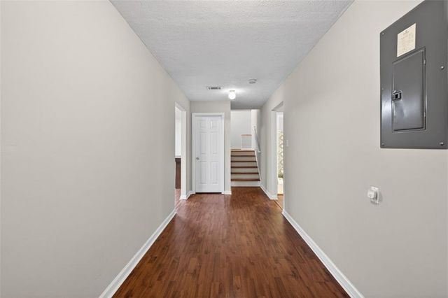 9865 Lauren Hall Court, Alpharetta, GA 30022