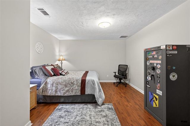 9865 Lauren Hall Court, Alpharetta, GA 30022