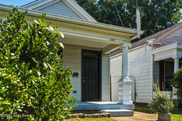 257 Delmont Ave, Louisville, KY 40206