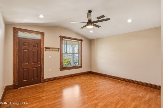 257 Delmont Ave, Louisville, KY 40206
