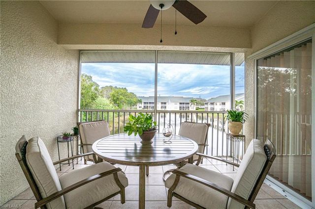 4945 Cougar Ct S Apt 202, Naples, FL 34109