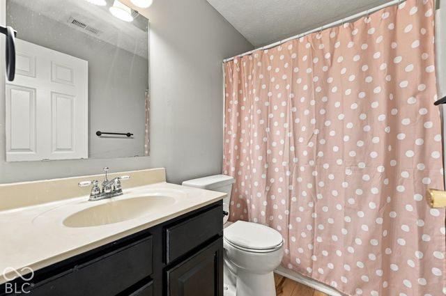 5814 Emmert Way, Indianapolis, IN 46221