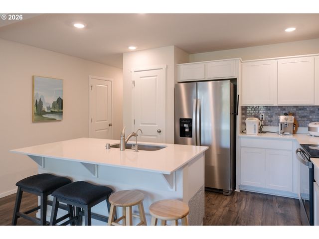 10225 Ne 79TH Ct, Vancouver, WA 98662