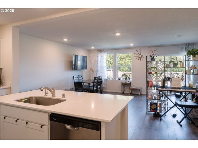 10225 Ne 79TH Ct, Vancouver, WA 98662
