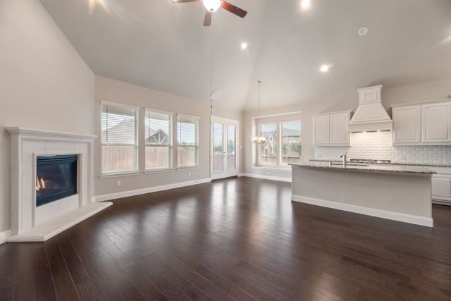 1900 Monahan Drive, Argyle, TX 76226
