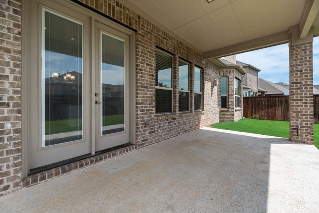 1900 Monahan Drive, Argyle, TX 76226