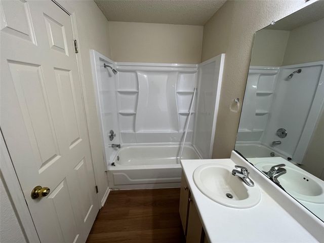 862 Latteridge DR, Austin, TX 78748