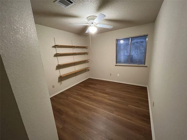 862 Latteridge DR, Austin, TX 78748