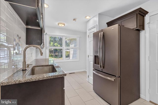 530 FAIRWAY DR, Camp Hill, PA 17011