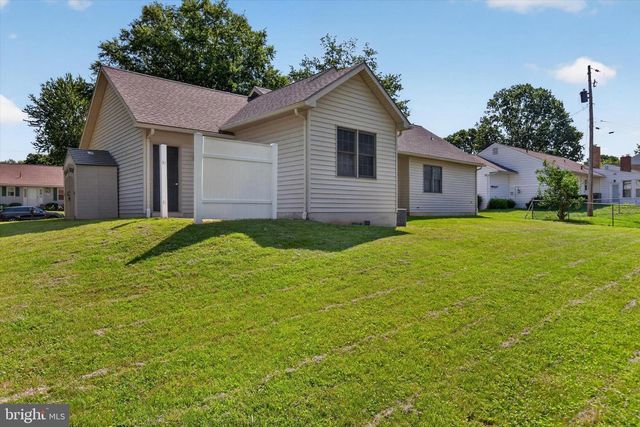 530 FAIRWAY DR, Camp Hill, PA 17011