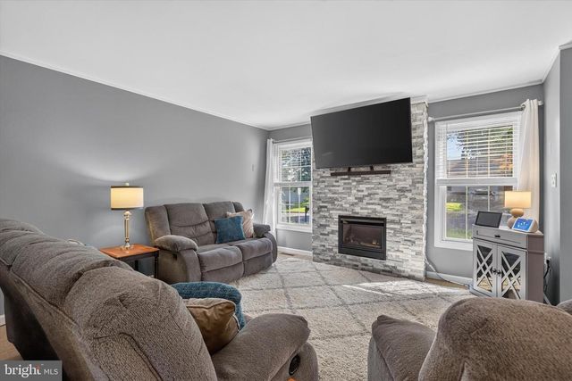 530 FAIRWAY DR, Camp Hill, PA 17011