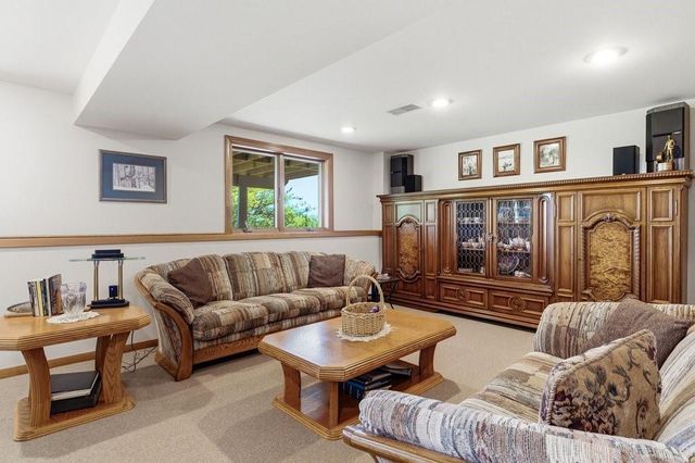 8199 19th Avenue, Eau Claire, WI 54703