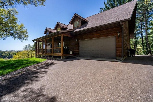 8199 19th Avenue, Eau Claire, WI 54703
