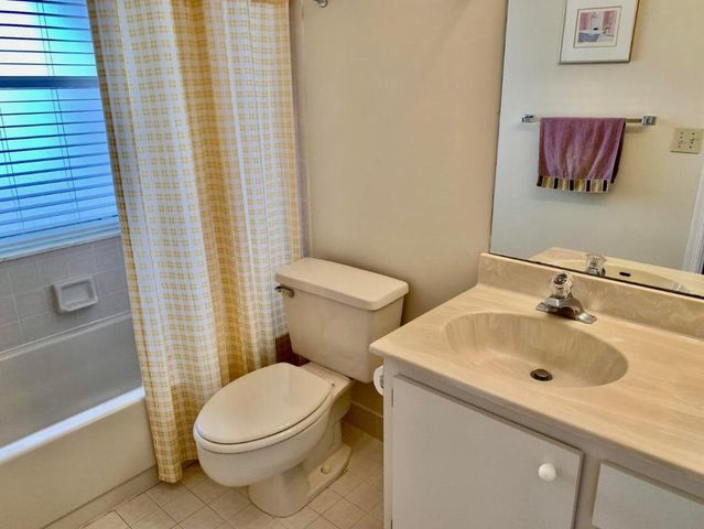 723 Windermere Way, Palm Beach Gardens, FL 33418