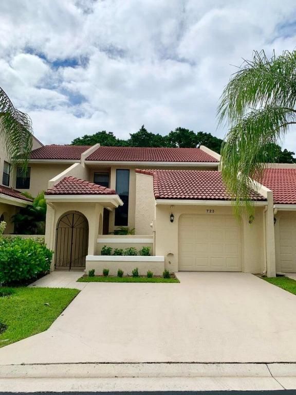 723 Windermere Way, Palm Beach Gardens, FL 33418