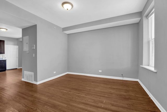 3340 S Carpenter Street 1R, Chicago, IL 60608
