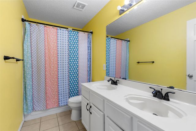 1409 Bregenz Lane, Lewisville, TX 75067
