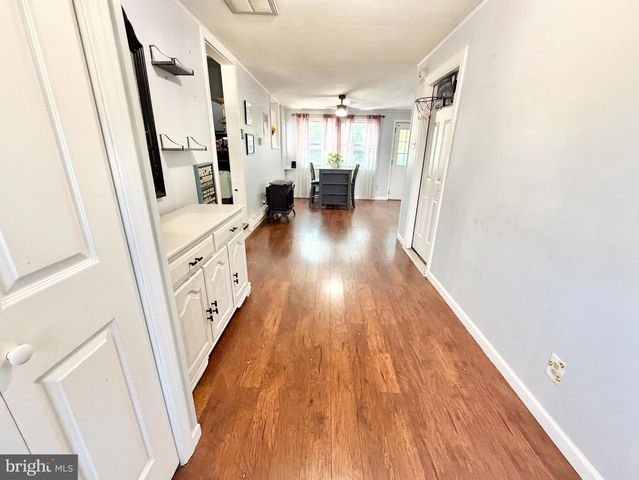 728 WALNUT ST, Florence, NJ 08518