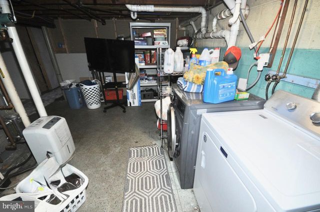 728 WALNUT ST, Florence, NJ 08518