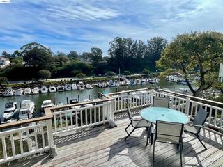 126 Frederick St, Santa Cruz, CA 95062