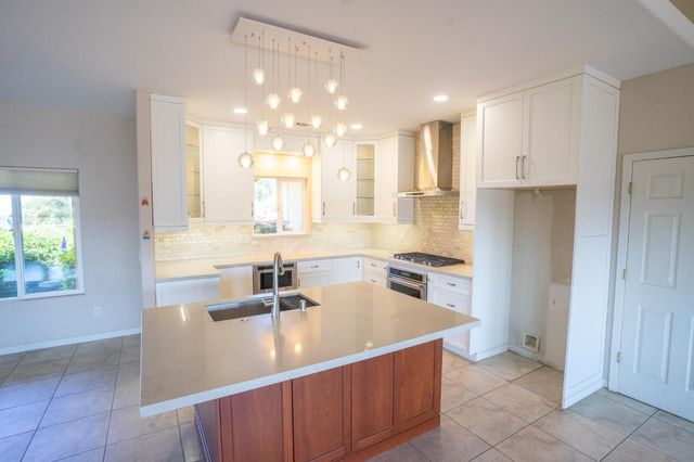 3235 Hagen Rd, Valley Springs, CA 95252
