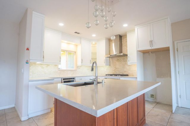 3235 Hagen Rd, Valley Springs, CA 95252