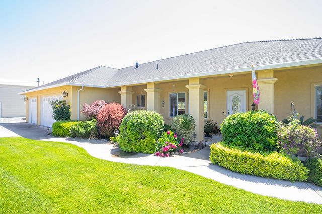 3235 Hagen Rd, Valley Springs, CA 95252