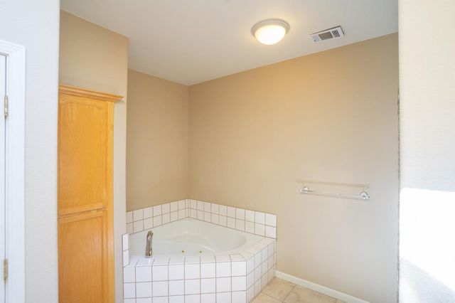 3235 Hagen Rd, Valley Springs, CA 95252