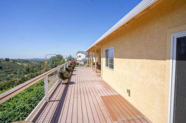 3235 Hagen Rd, Valley Springs, CA 95252