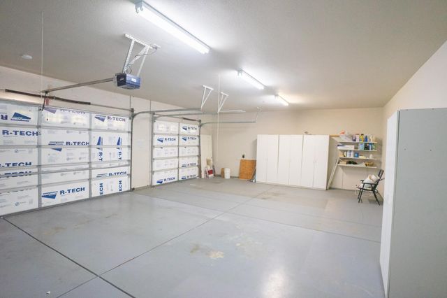3235 Hagen Rd, Valley Springs, CA 95252