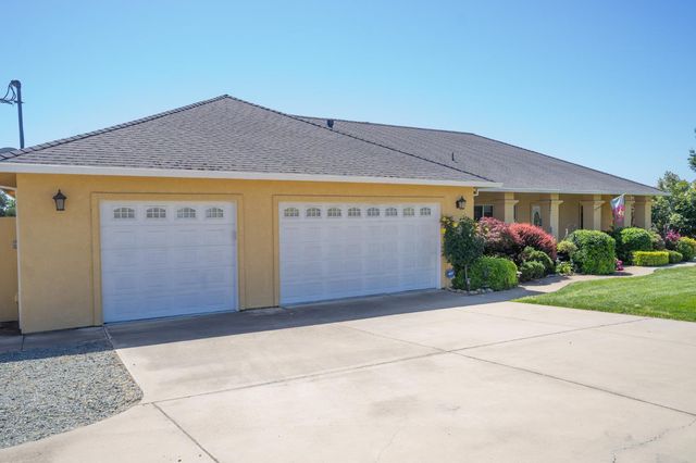 3235 Hagen Rd, Valley Springs, CA 95252