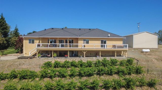 3235 Hagen Rd, Valley Springs, CA 95252