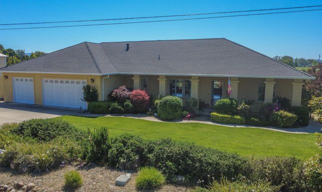 3235 Hagen Rd, Valley Springs, CA 95252